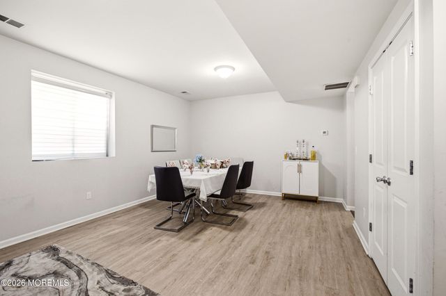 14 Majestic Way, Lakewood, NJ 08701
