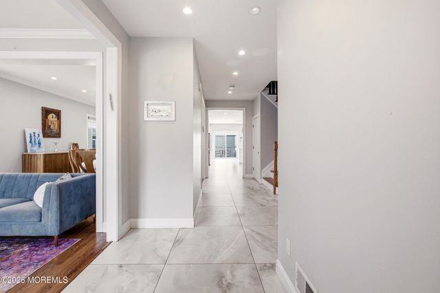 14 Majestic Way, Lakewood, NJ 08701