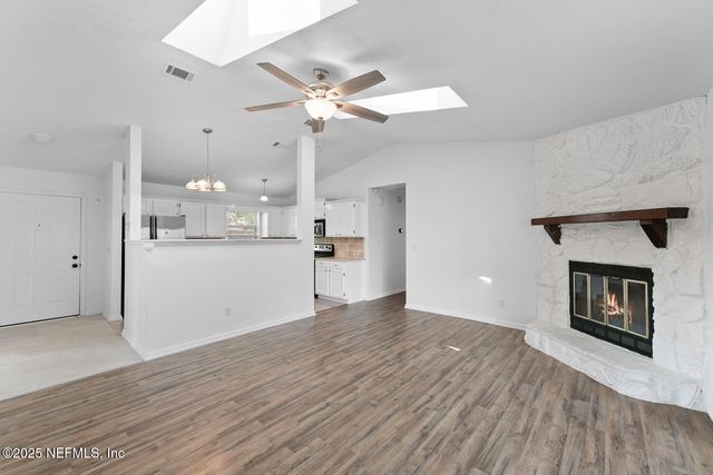 12183 LYONS Street, Jacksonville, FL 32224