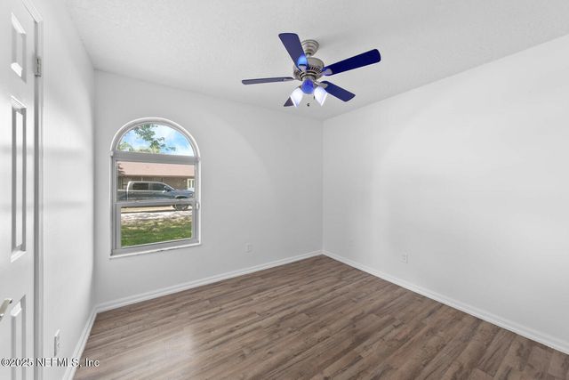 12183 LYONS Street, Jacksonville, FL 32224