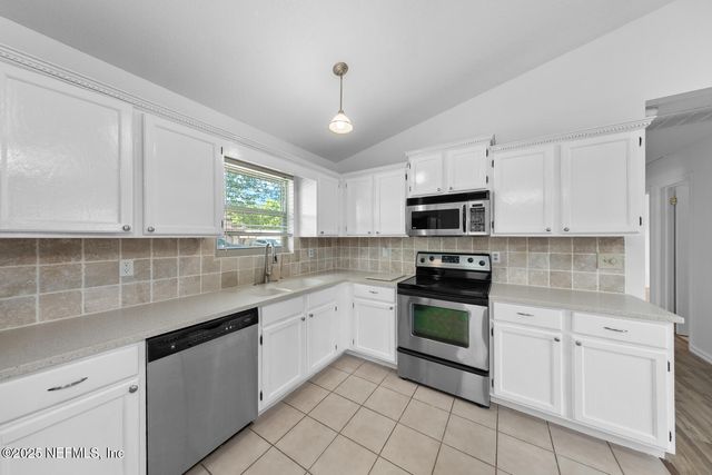 12183 LYONS Street, Jacksonville, FL 32224