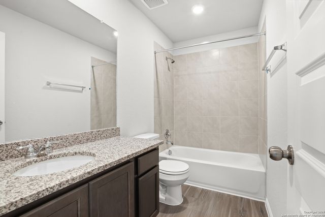 10318 Liberty Grove, San Antonio, TX 78224