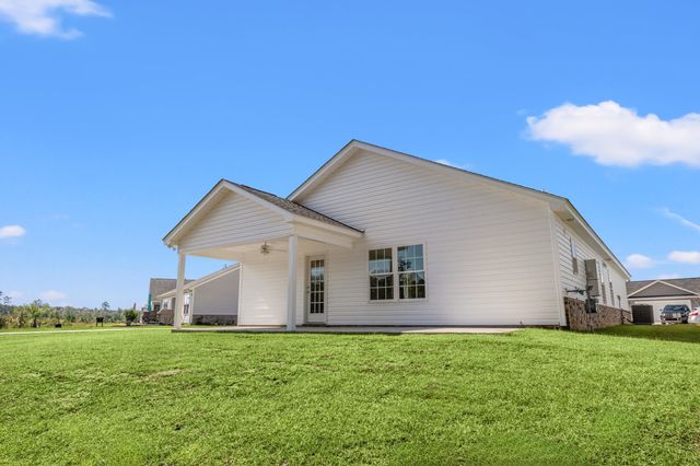 1050 Dogwood St., Aynor, SC 29511