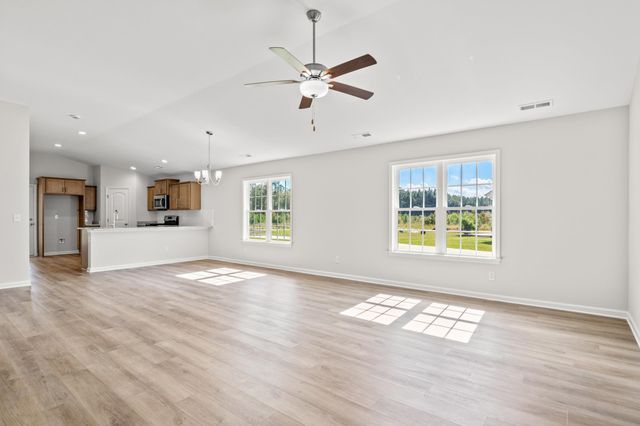 1050 Dogwood St., Aynor, SC 29511