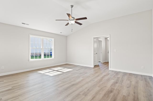 1050 Dogwood St., Aynor, SC 29511