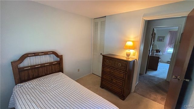 8190 Mantova Drive, Clay, NY 13041