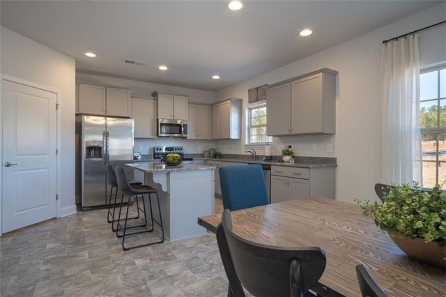 610 Bald Ridge Circle, Demorest, GA 30535