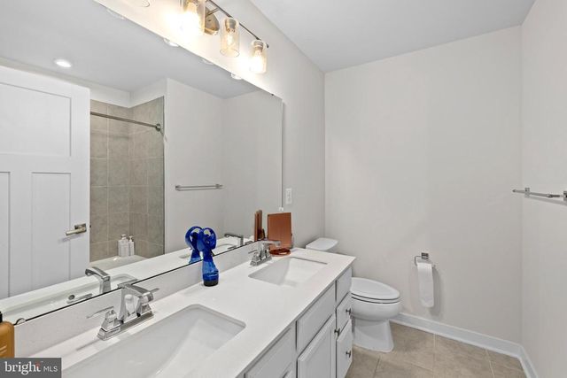 5018 BIRCH LEAF CIR, Fredericksburg, VA 22407