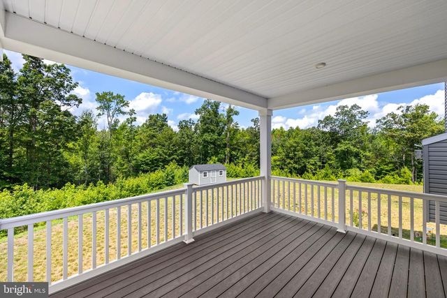 5018 BIRCH LEAF CIR, Fredericksburg, VA 22407