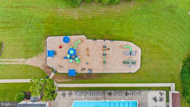 5018 BIRCH LEAF CIR, Fredericksburg, VA 22407