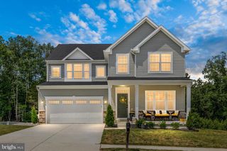 5018 BIRCH LEAF CIR, Fredericksburg, VA 22407