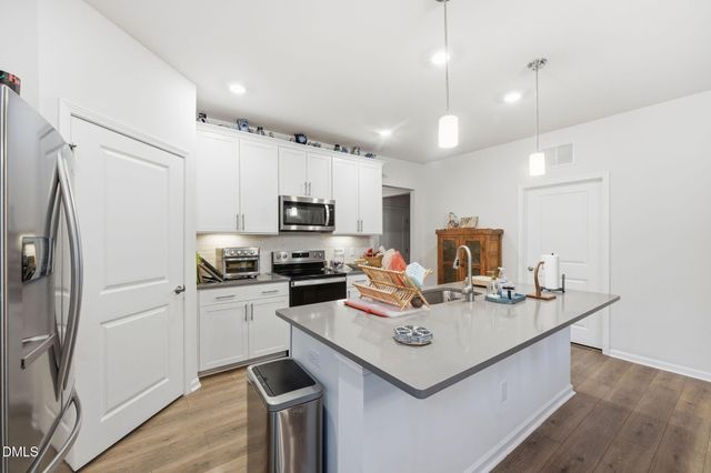 1648 Abberly Place, Graham, NC 27253