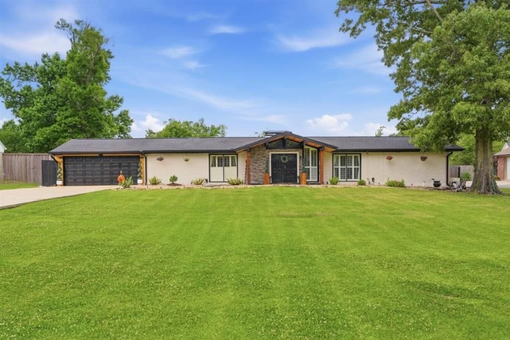 4324 Essex Street, Lake Charles, LA 70605