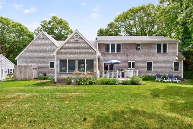45 North Side Drive, East Dennis, MA 02641