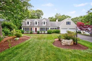 45 North Side Drive, East Dennis, MA 02641