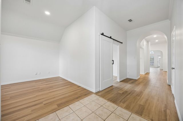 8001 Peony Court, Fort Worth, TX 76123