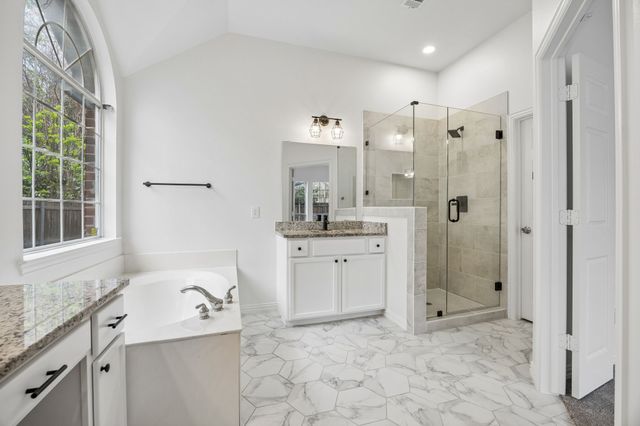 8001 Peony Court, Fort Worth, TX 76123