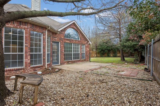 8001 Peony Court, Fort Worth, TX 76123