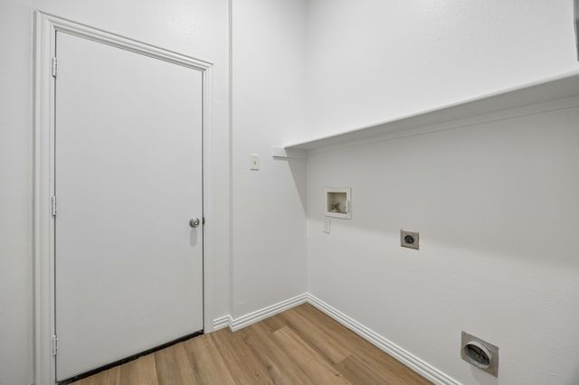 8001 Peony Court, Fort Worth, TX 76123