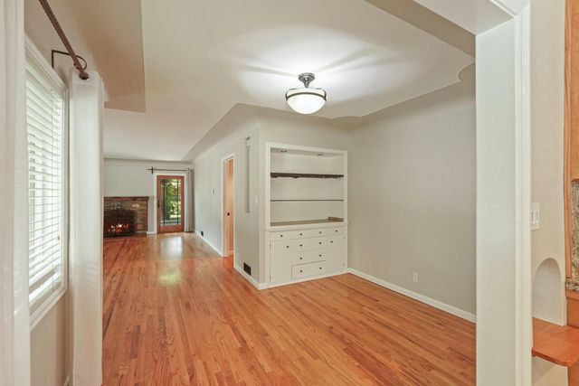 1101 W Oak St, Lodi, CA 95240