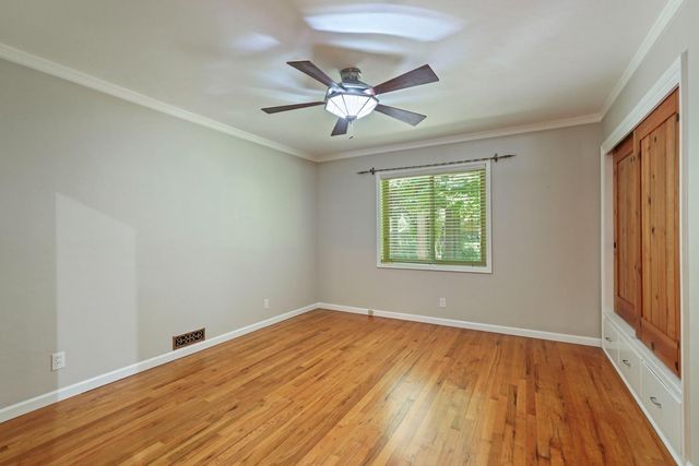 1101 W Oak St, Lodi, CA 95240