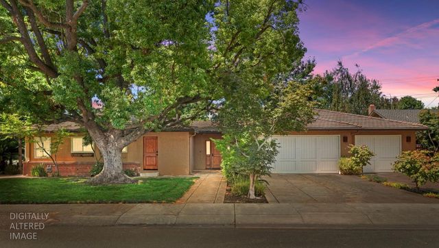 1101 W Oak St, Lodi, CA 95240