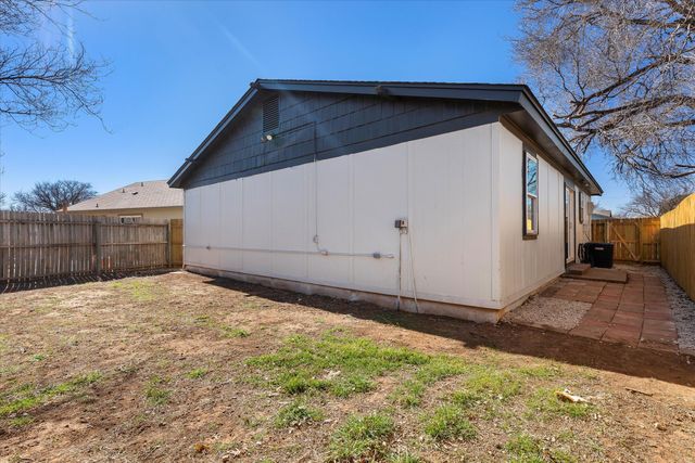 9311 Detroit Avenue, Lubbock, TX 79423