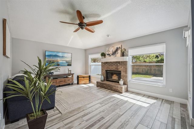 723 BENTLEY STREET, Oviedo, FL 32765