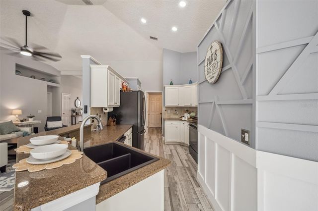 723 BENTLEY STREET, Oviedo, FL 32765