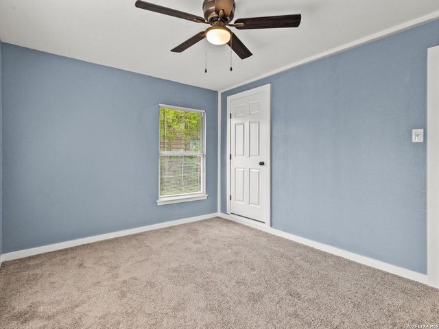 710 BYRNES DR, San Antonio, TX 78209