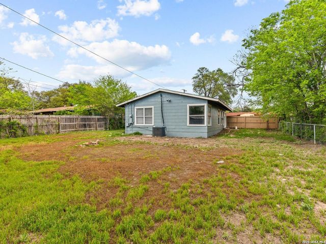 710 BYRNES DR, San Antonio, TX 78209