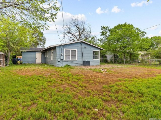 710 BYRNES DR, San Antonio, TX 78209