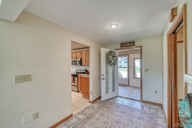 75 Muirfield Drive, Westcliffe, CO 81252