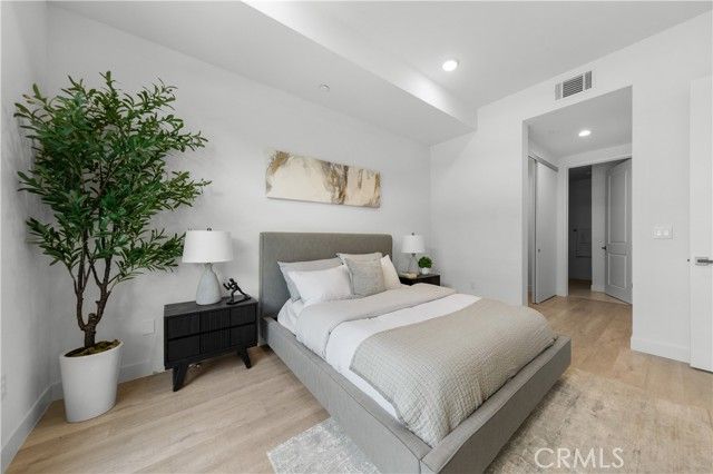 168 S Monterey Street 511, Alhambra, CA 91801