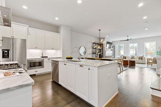 3454 Landen Pine Court NE, Atlanta, GA 30305