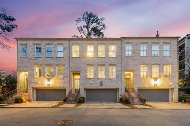 3454 Landen Pine Court NE, Atlanta, GA 30305