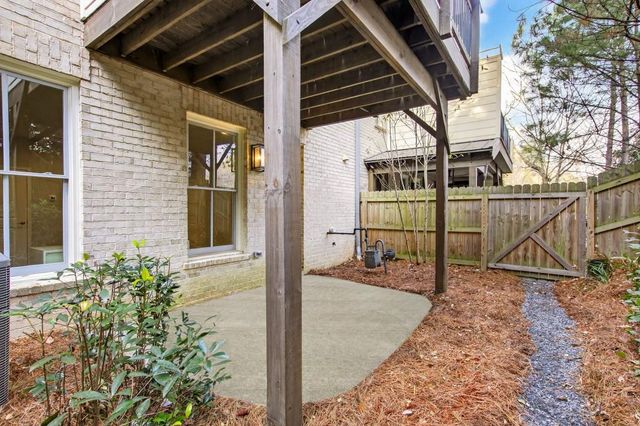 3454 Landen Pine Court NE, Atlanta, GA 30305