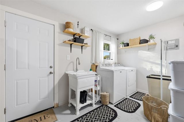 512 GARDEN HEIGHTS DRIVE, Winter Garden, FL 34787