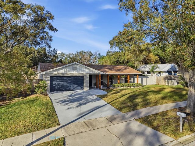 512 GARDEN HEIGHTS DRIVE, Winter Garden, FL 34787