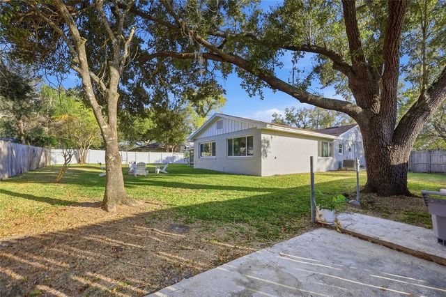 512 GARDEN HEIGHTS DRIVE, Winter Garden, FL 34787