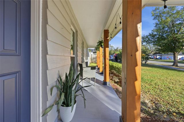 512 GARDEN HEIGHTS DRIVE, Winter Garden, FL 34787