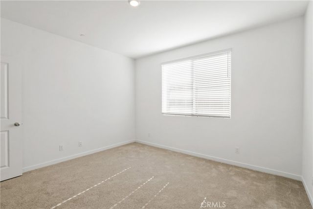 960 N Tangent Privado 305, Ontario, CA 91764