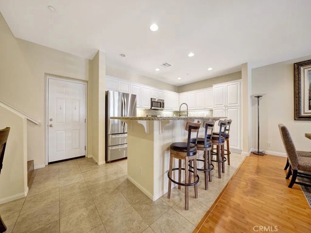 95 Duet, Irvine, CA 92603