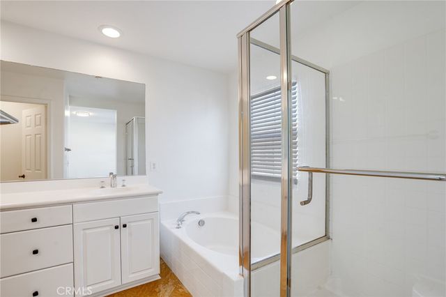 33580 Willow Haven 102, Murrieta, CA 92563