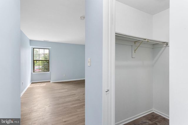 325 TAVISTOCK, Cherry Hill, NJ 08034