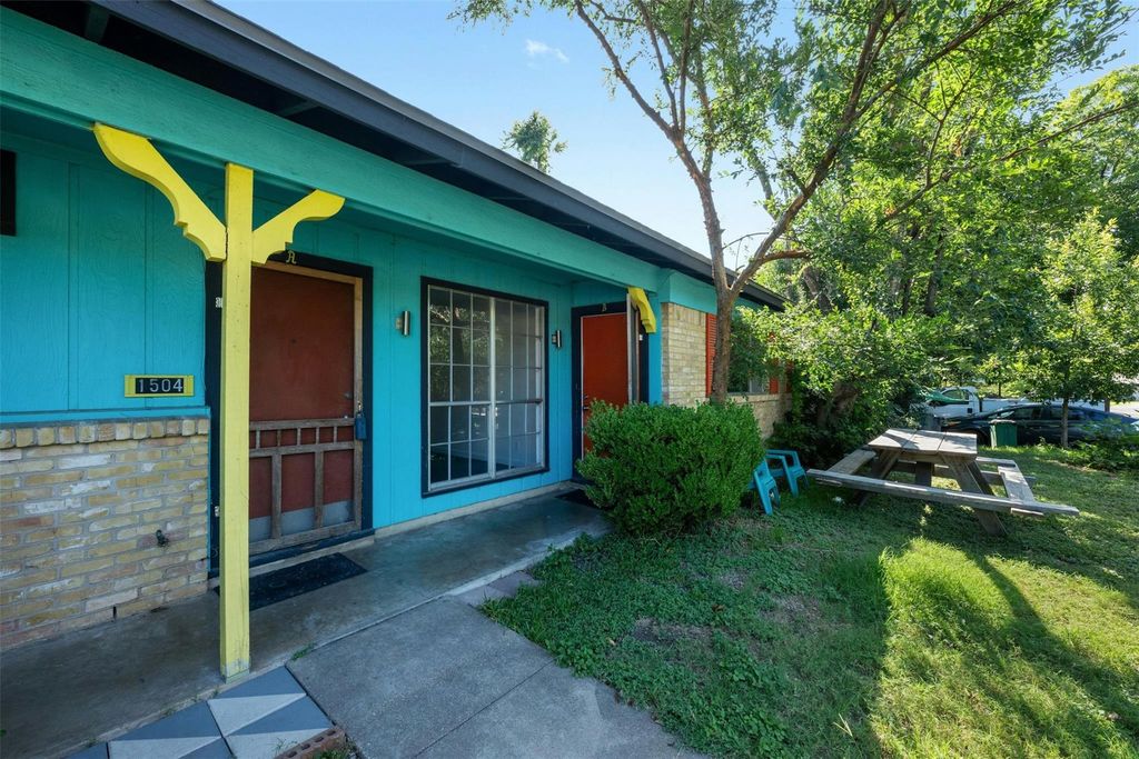 1504 Braes Ridge DR A, Austin, TX 78723