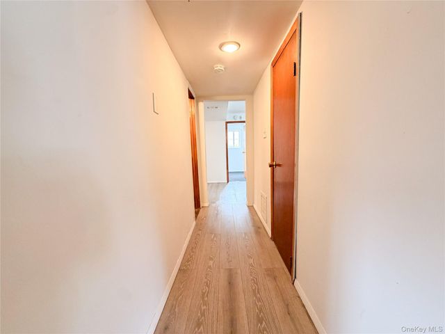 21 Craig Road, Islip Terrace, NY 11752