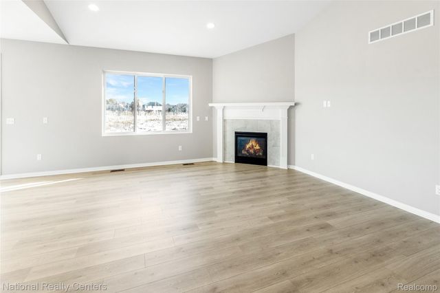 53207 Woodland Meadows, Chesterfield Township, MI 48047