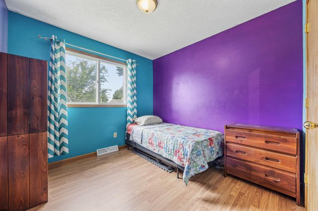 901 7th Street W, West Fargo, ND 58078