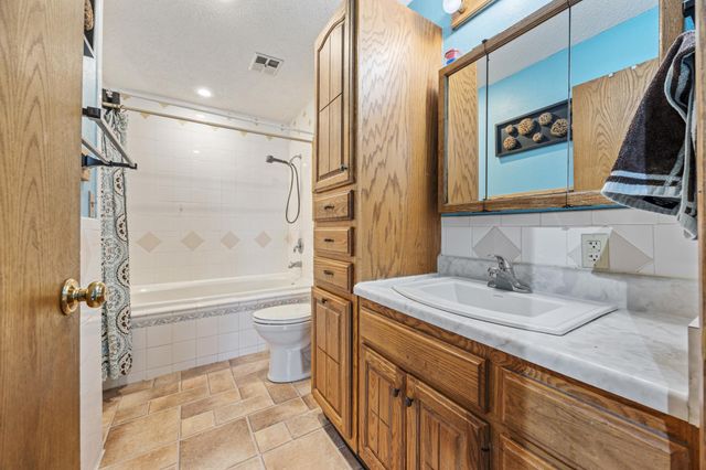 901 7th Street W, West Fargo, ND 58078